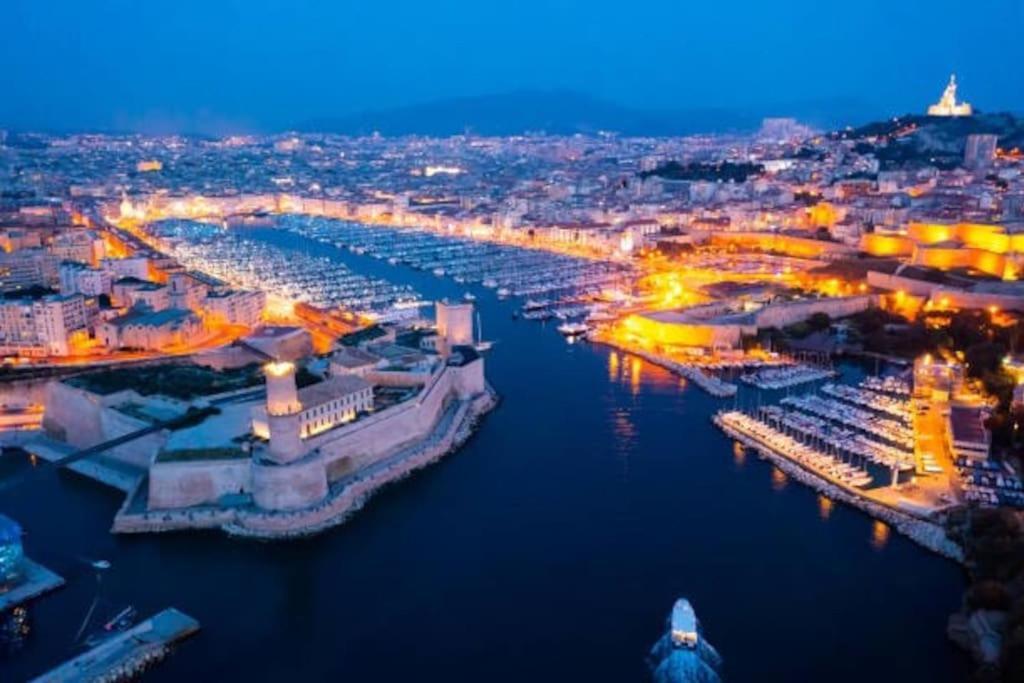 Logement Tres Chaleureux A Marseille Exteriör bild